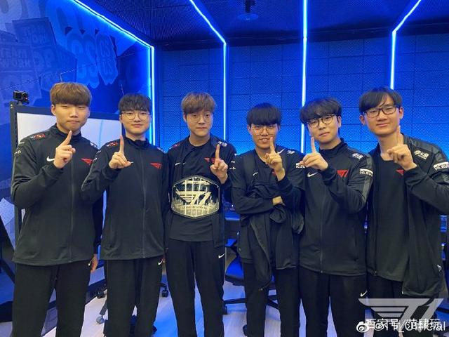 迷对国足的 迷对国足的