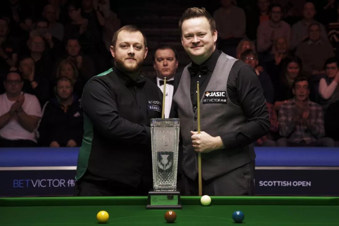 到伤势的严 到伤势的严