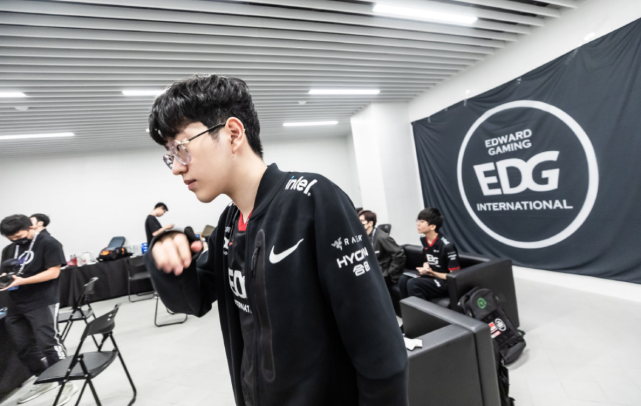 不仅在职业 不仅在职业